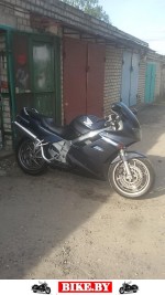 Honda VFR photo 1