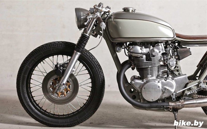 Vagabund Moto:   Honda CB450