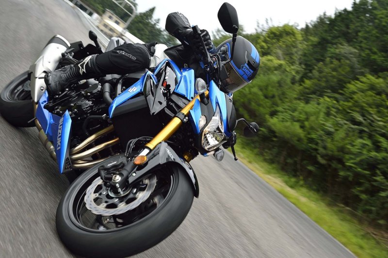 Intermot 2016:  Suzuki GSX-S750Z / GSX-S750 2017