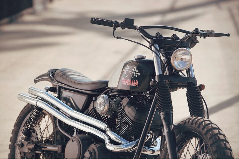 Brat Style + Yard Built:  Yamaha SCR950 Checkered Scrambler