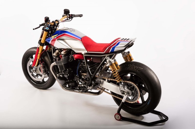 EICMA 2016:  - Honda CB1100TR